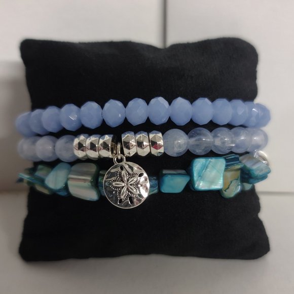 Avon Jewelry - Sea Life Charm Stretch Bracelet set (Shades of Blue and Silvertone) 3pc set